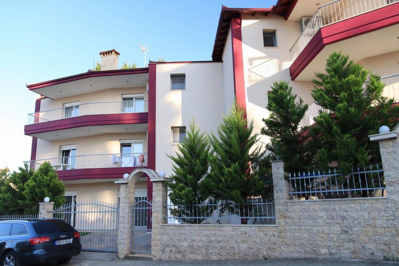 Kriopigi Apartments Esterno foto